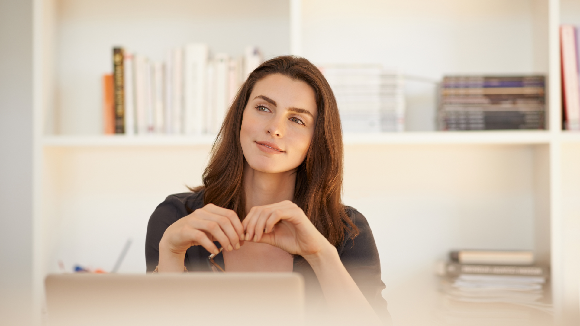 Passionnée partageant sa création